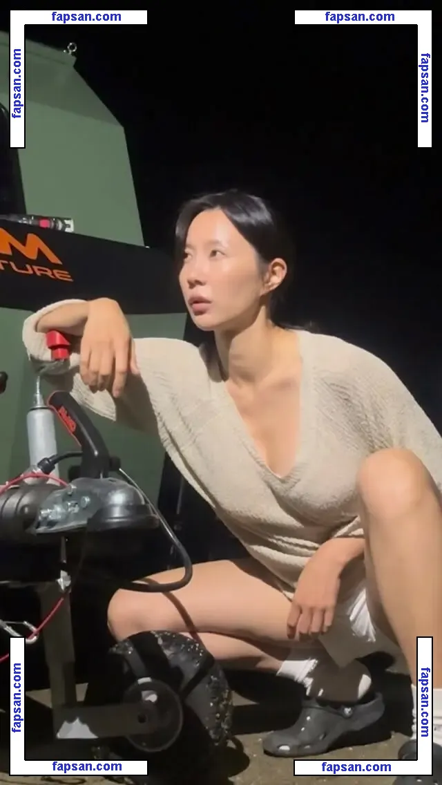 tnwmm_mimi nude photo #0005 from OnlyFans