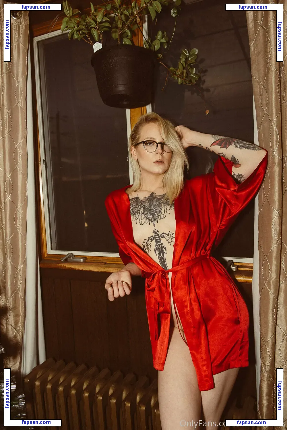 tobiashibbs nude photo #0011 from OnlyFans