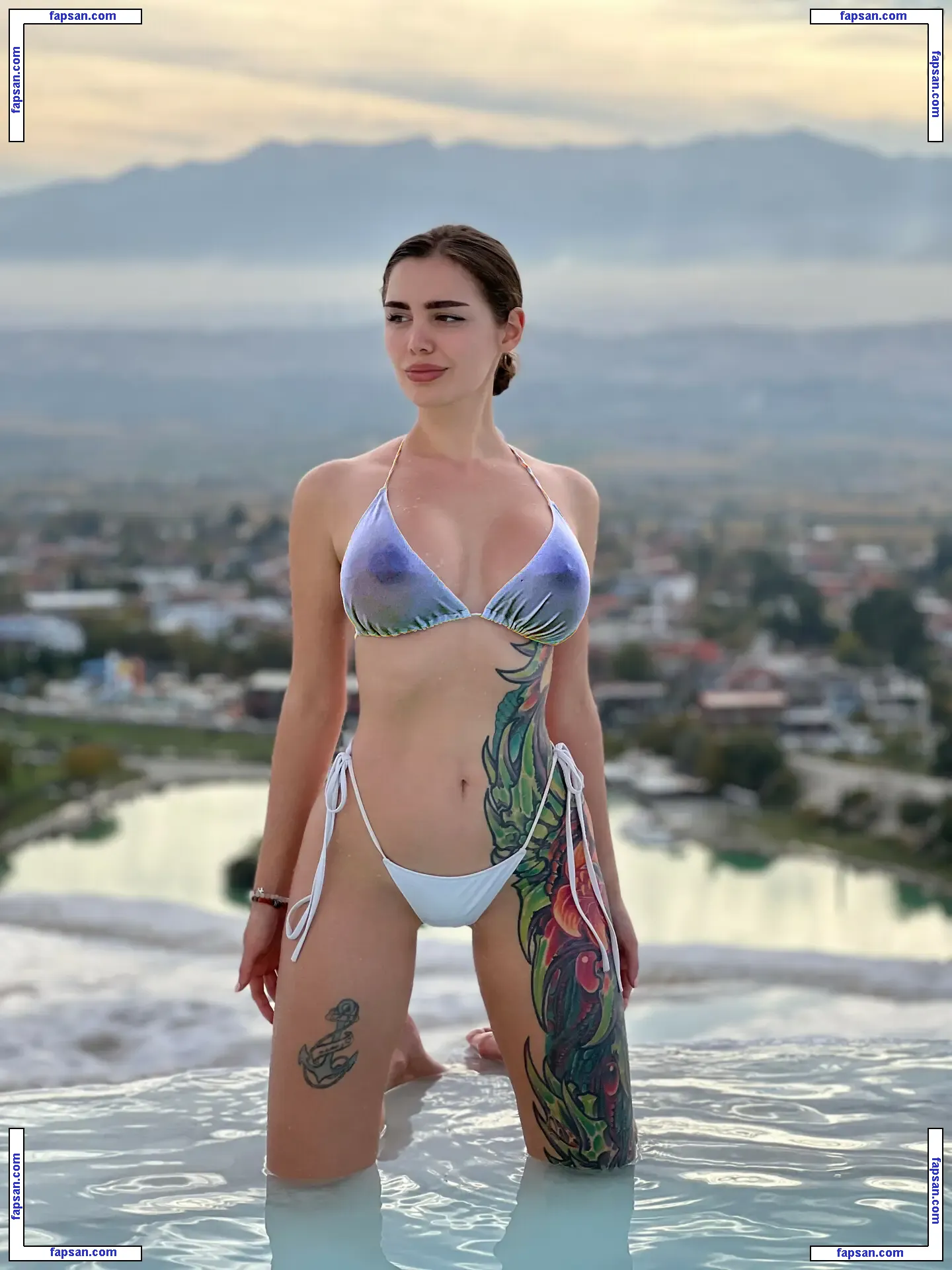 Toma Zhdanova nude photo #0018 from OnlyFans