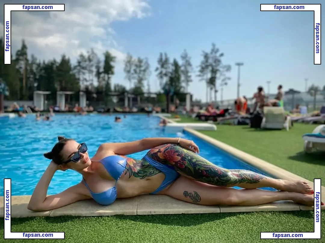 Toma Zhdanova nude photo #0042 from OnlyFans
