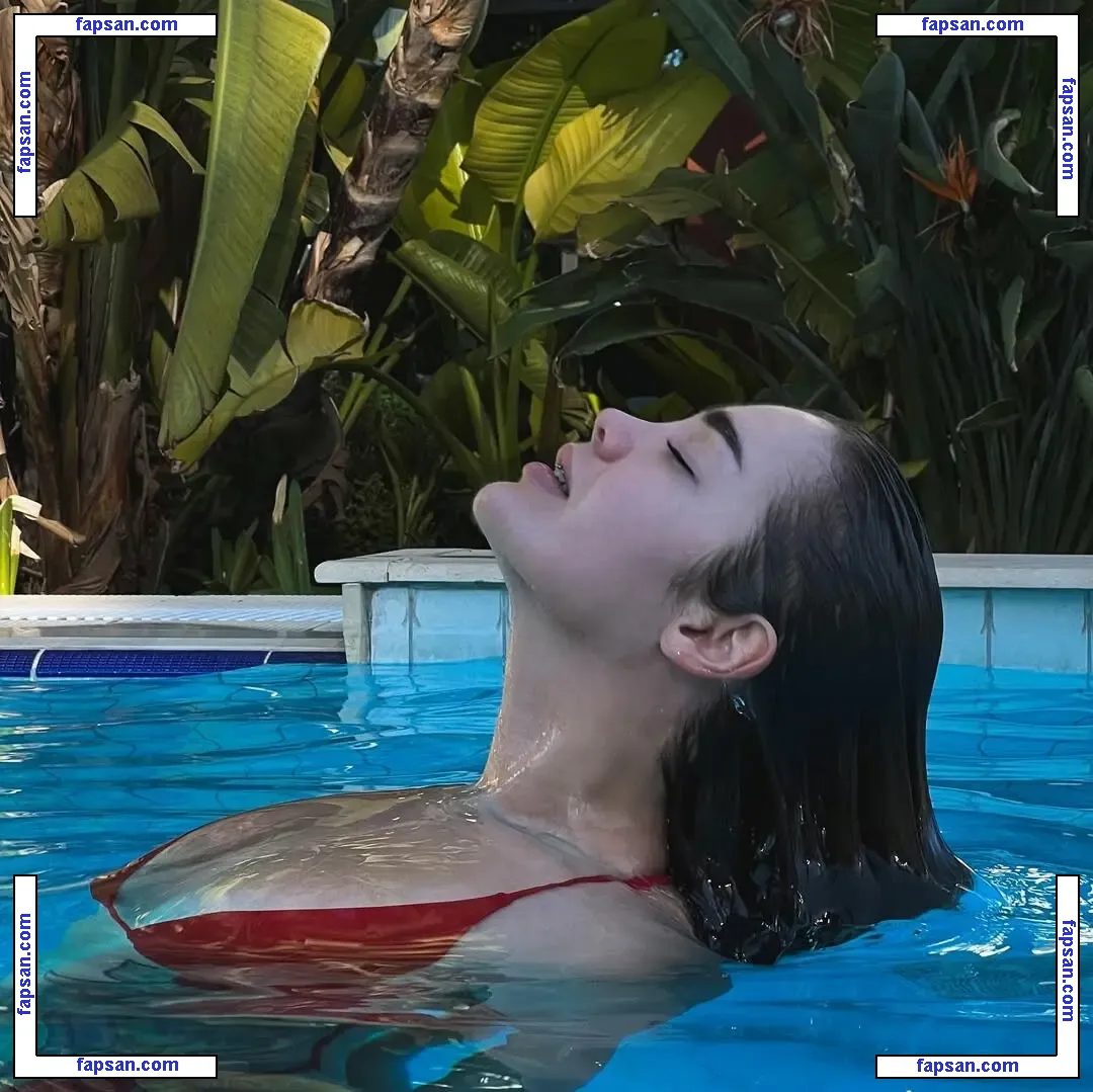 Toma Zhdanova nude photo #0049 from OnlyFans