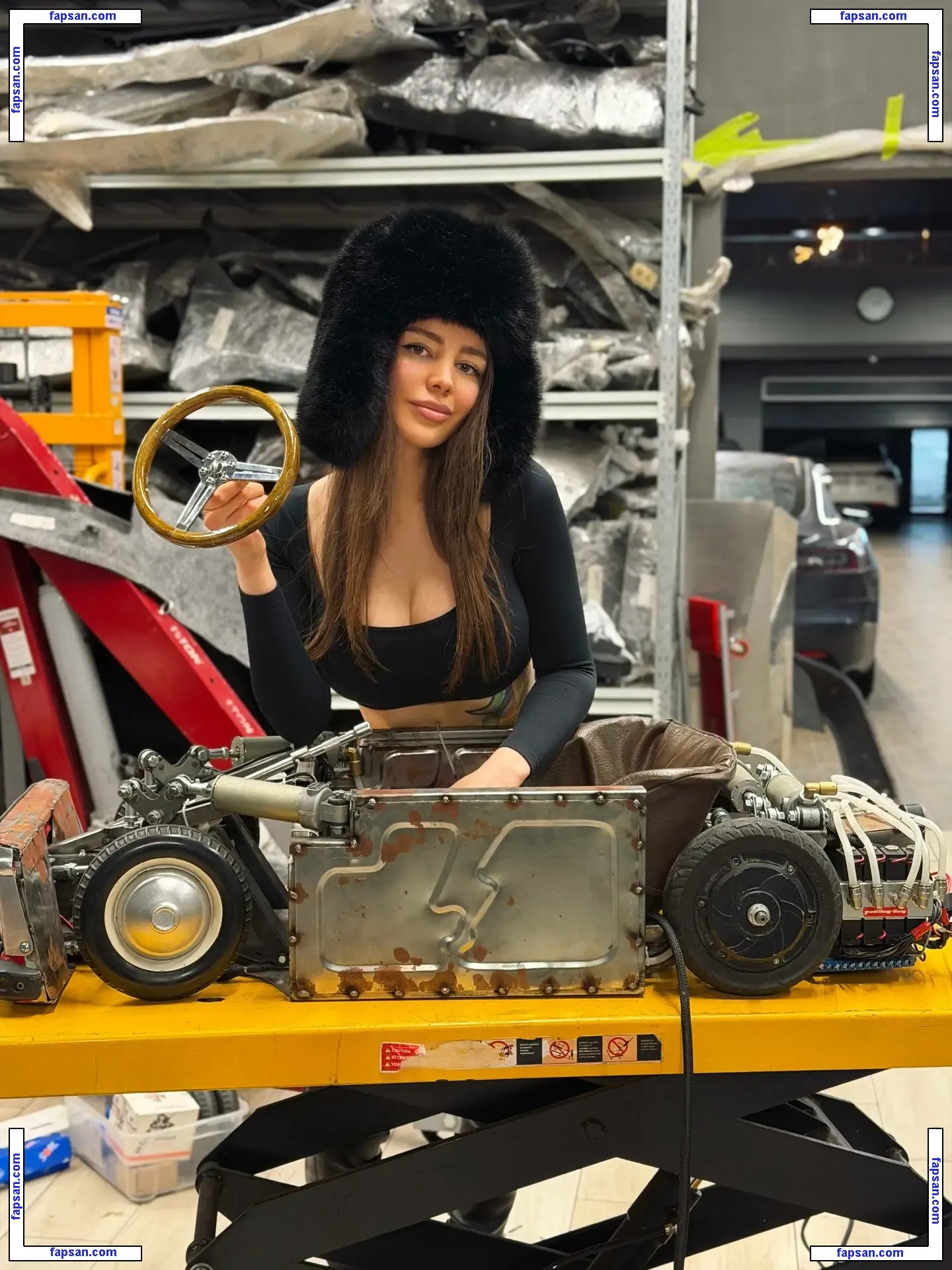 Toma Zhdanova nude photo #0081 from OnlyFans