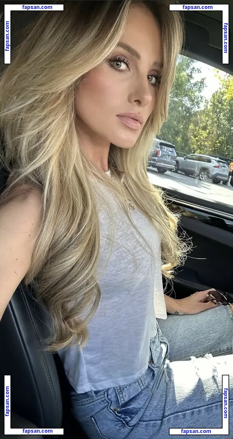 Tomi Lahren nude photo #0088 from OnlyFans