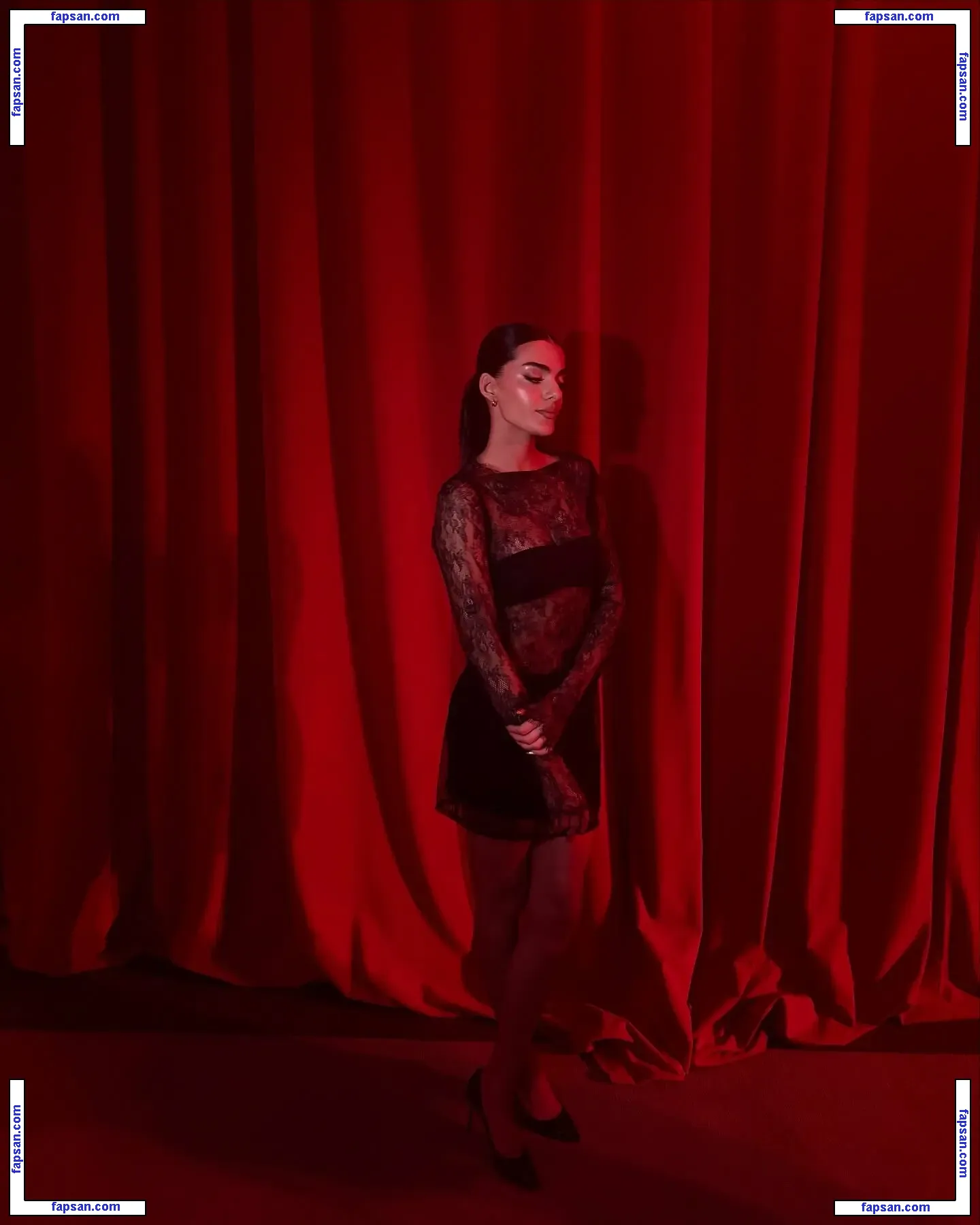 Toni Breidinger голая фото #0044 с Онлифанс