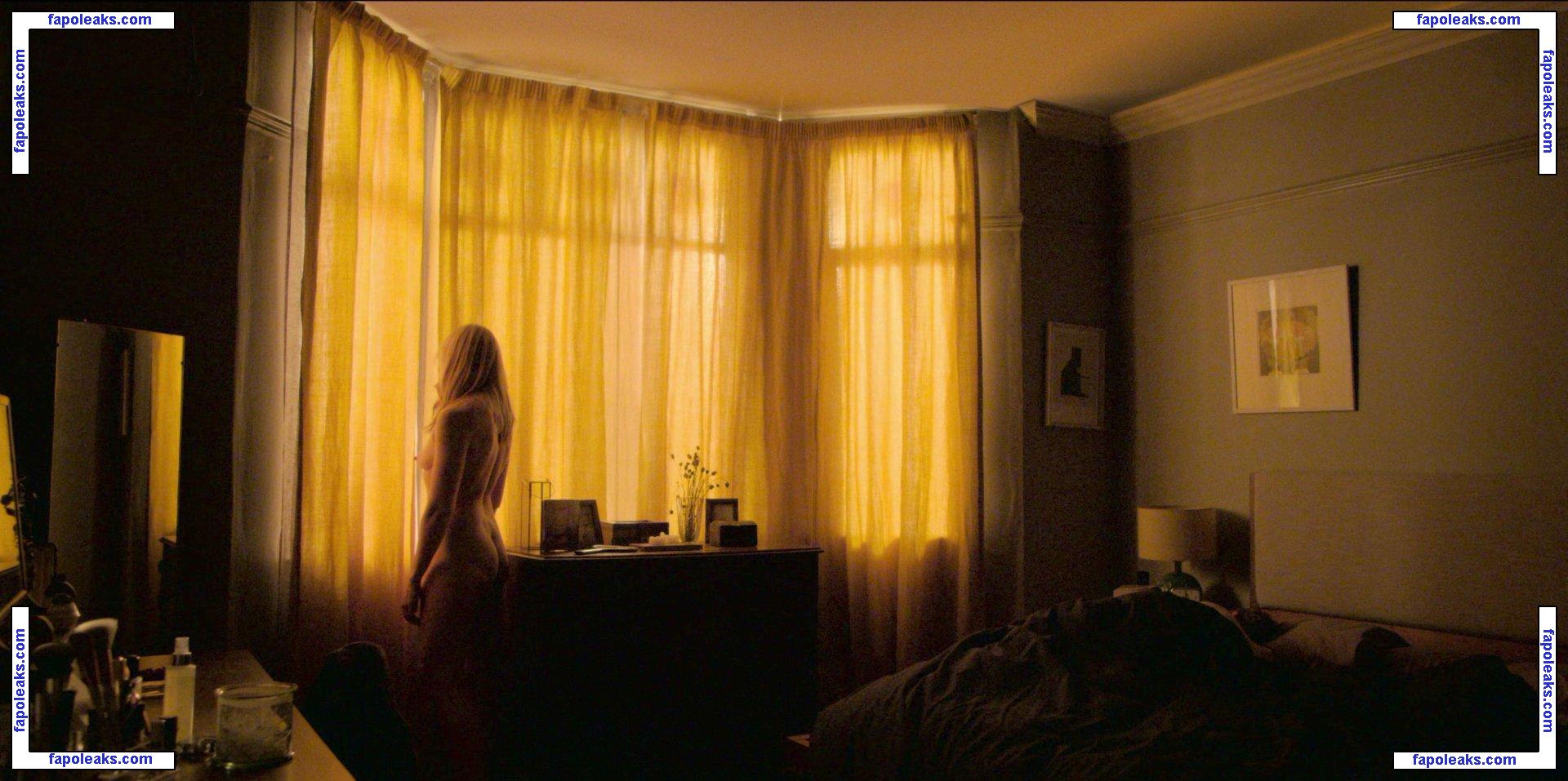 Toni Collette голая фото #0112 с Онлифанс