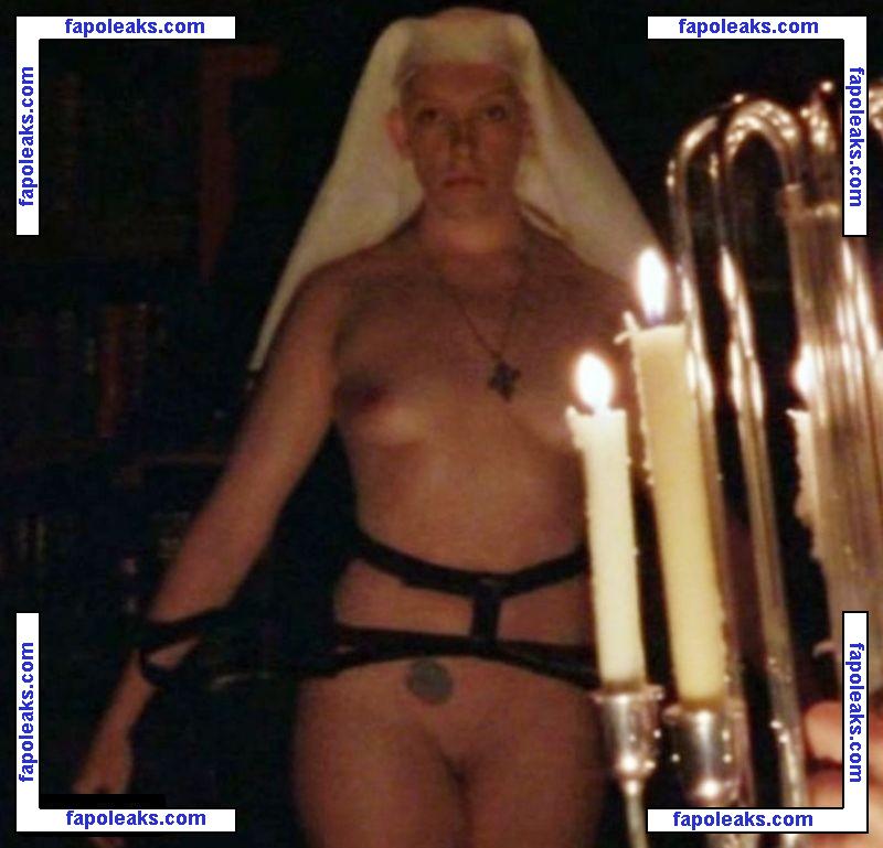 Toni Collette голая фото #0191 с Онлифанс
