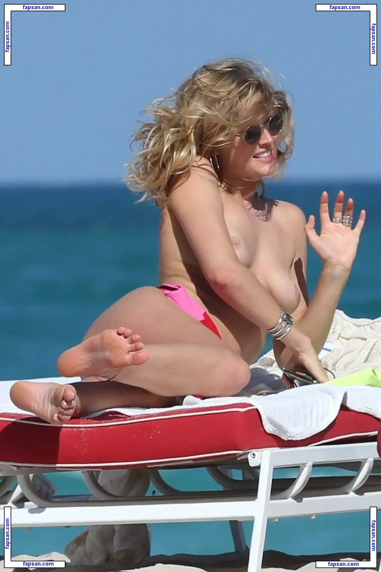 Toni Garrn nude photo #0856 from OnlyFans