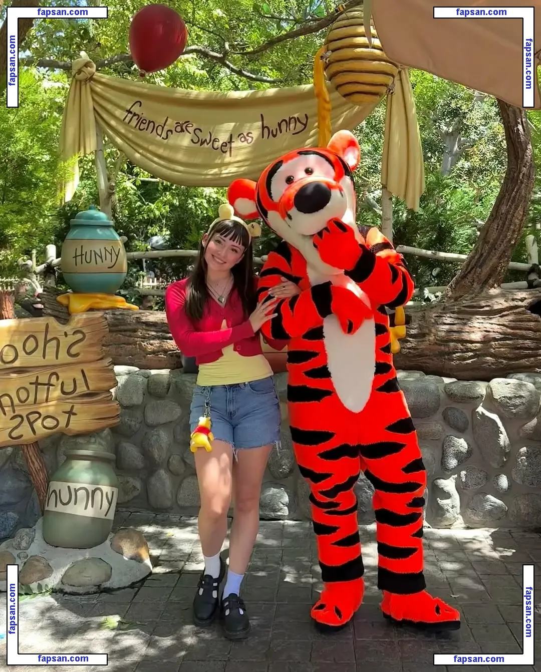 Toni May nude photo #0003 from OnlyFans