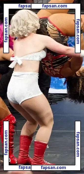 Toni Storm голая фото #0015 с Онлифанс