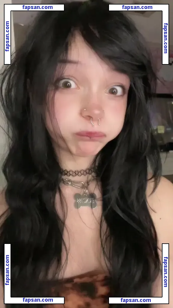 Toothresin nude photo #0002 from OnlyFans