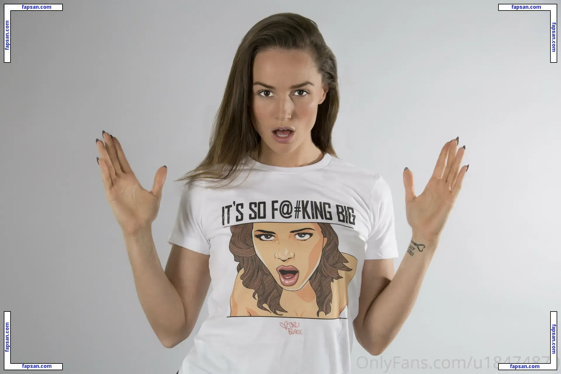 Tori Black nude photo #0191 from OnlyFans