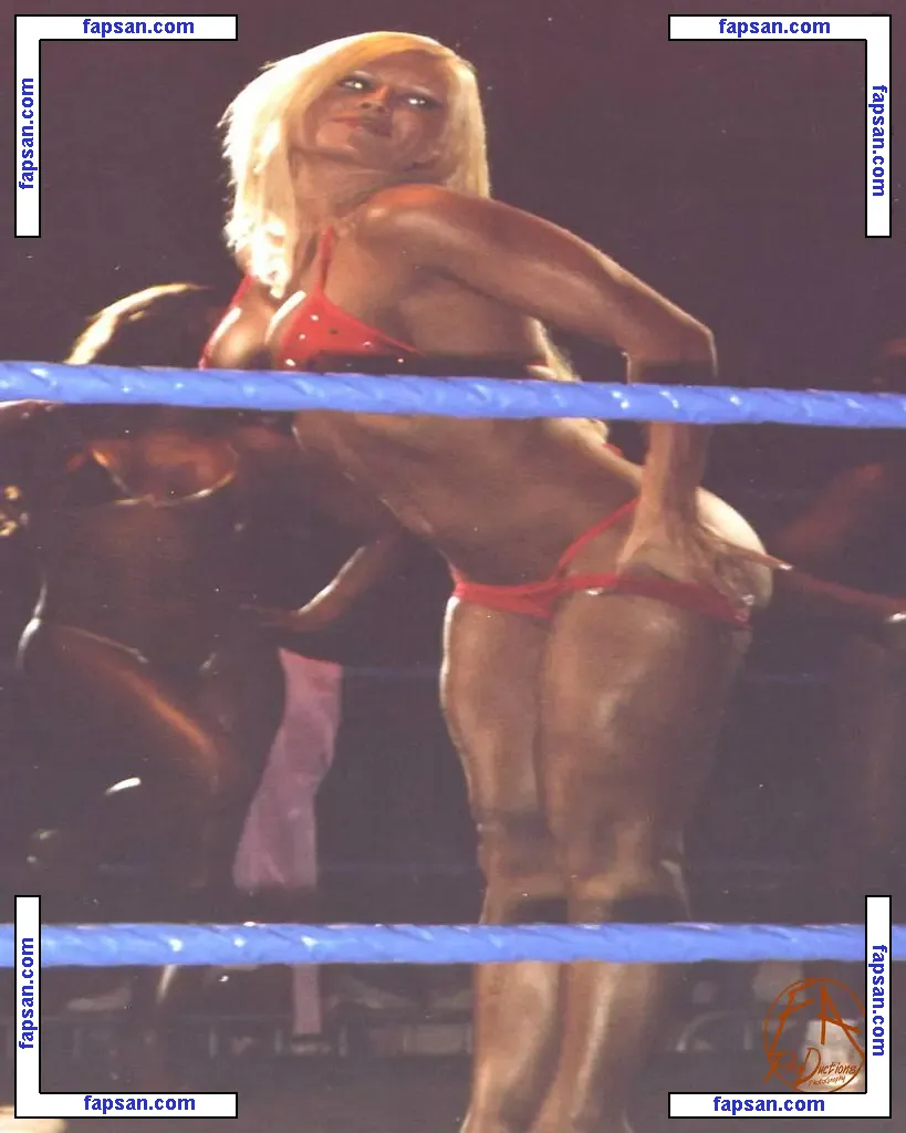 Torrie Wilson nude photo #1367 from OnlyFans