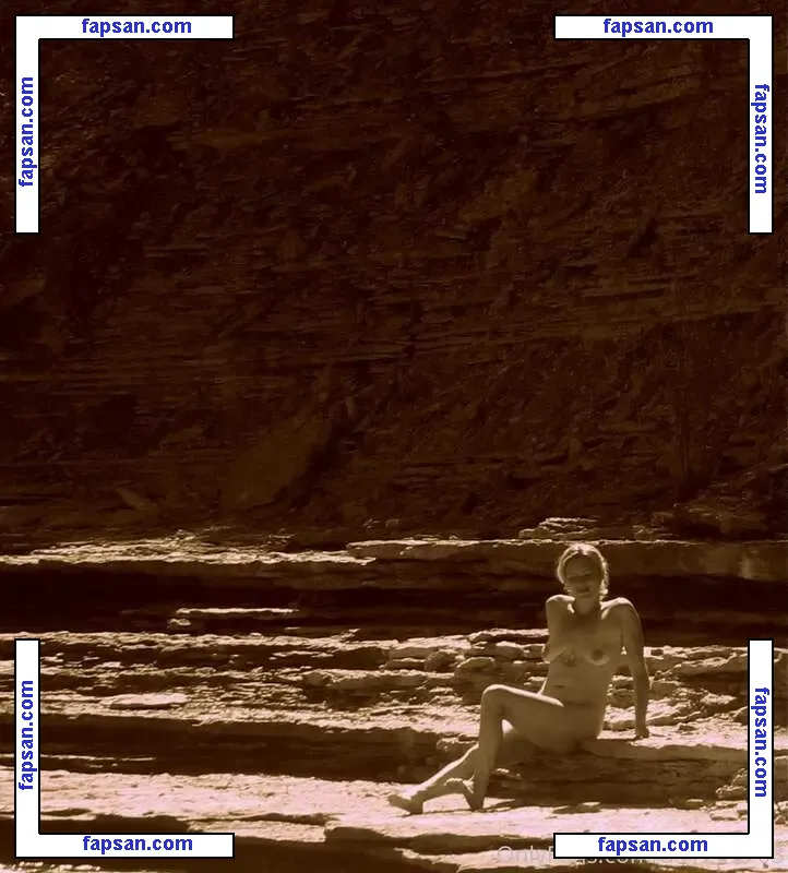 Tosha Kramer nude photo #0004 from OnlyFans