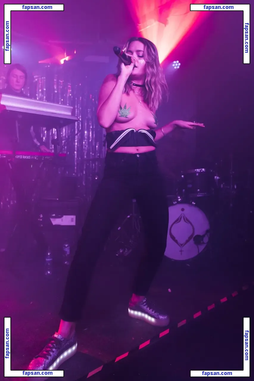 Tove Lo nude photo #0291 from OnlyFans