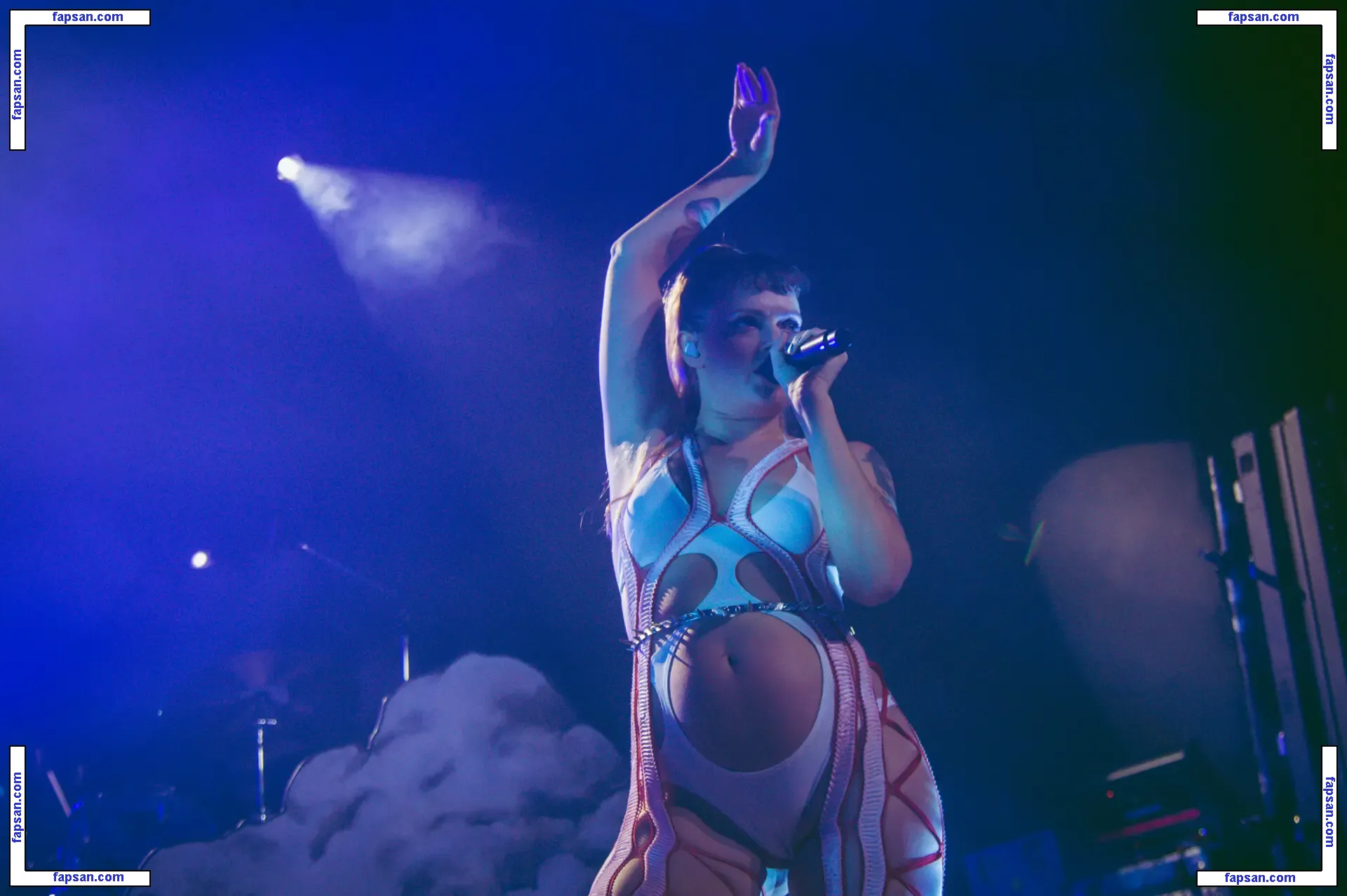 Tove Lo nude photo #0864 from OnlyFans