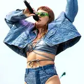 Tove Lo голая #0771
