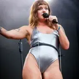 Tove Lo голая #0831