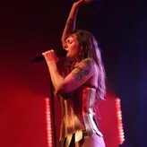 Tove Lo голая #0912