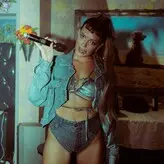 Tove Lo голая #0940