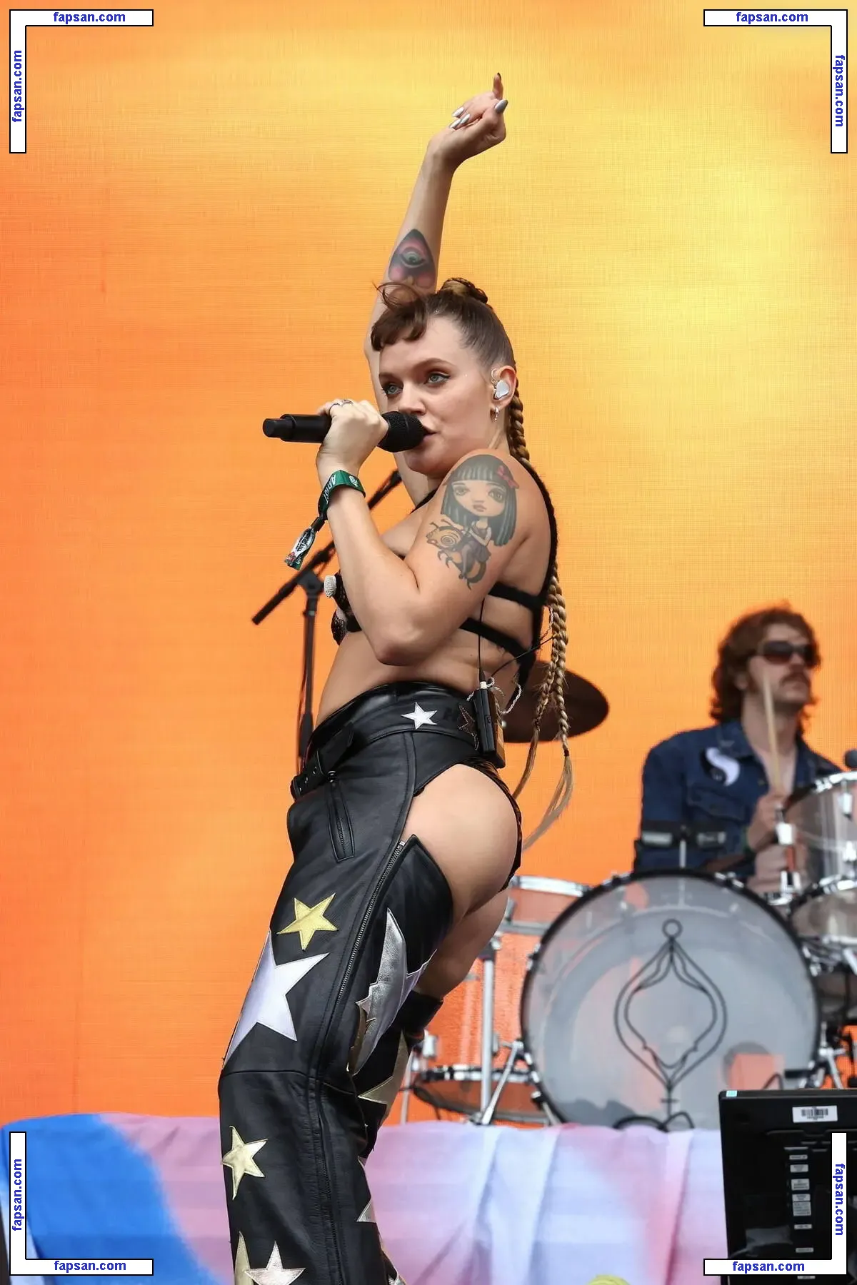 Tove Lo nude photo #1105 from OnlyFans