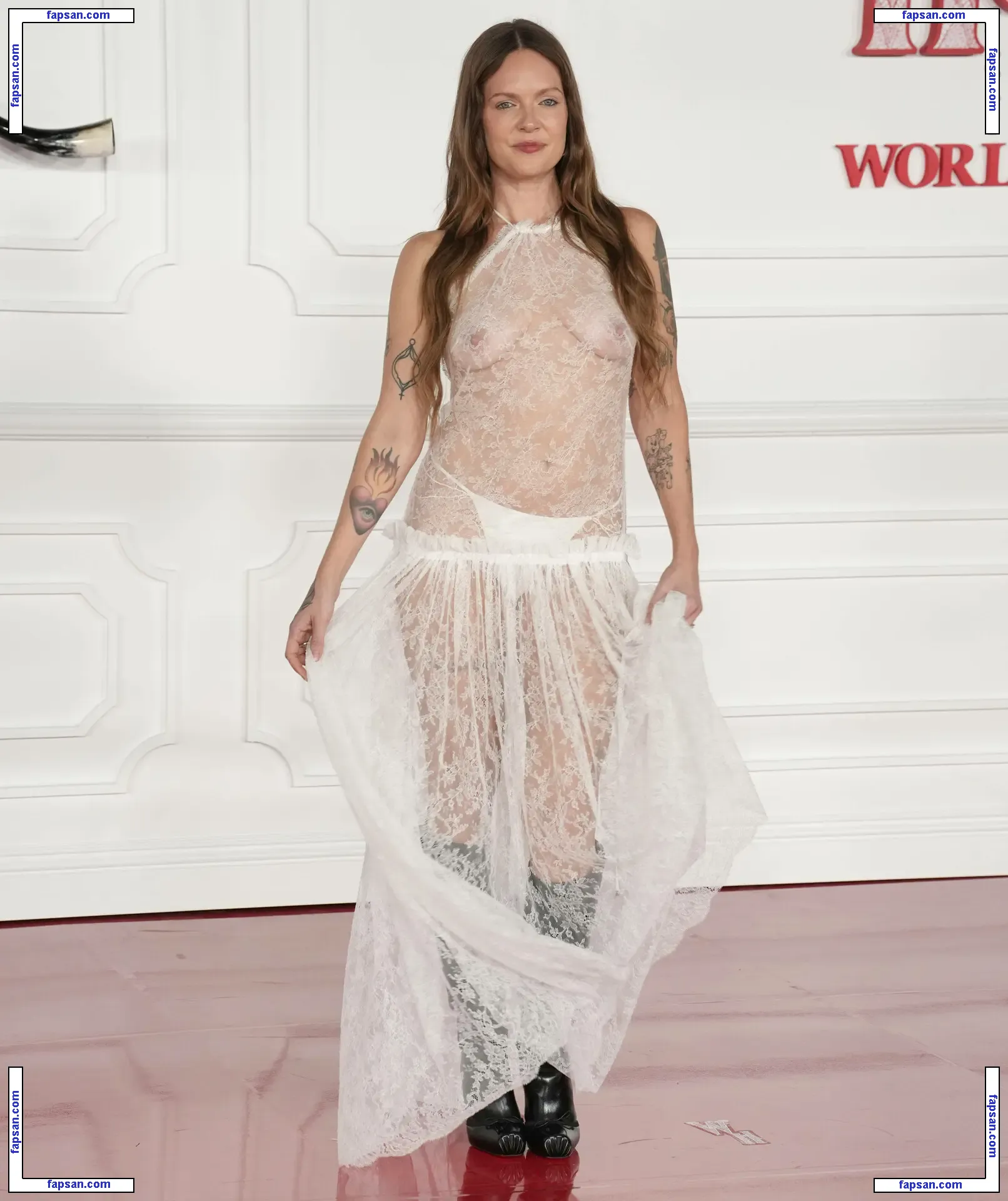 Tove Lo nude photo #1122 from OnlyFans