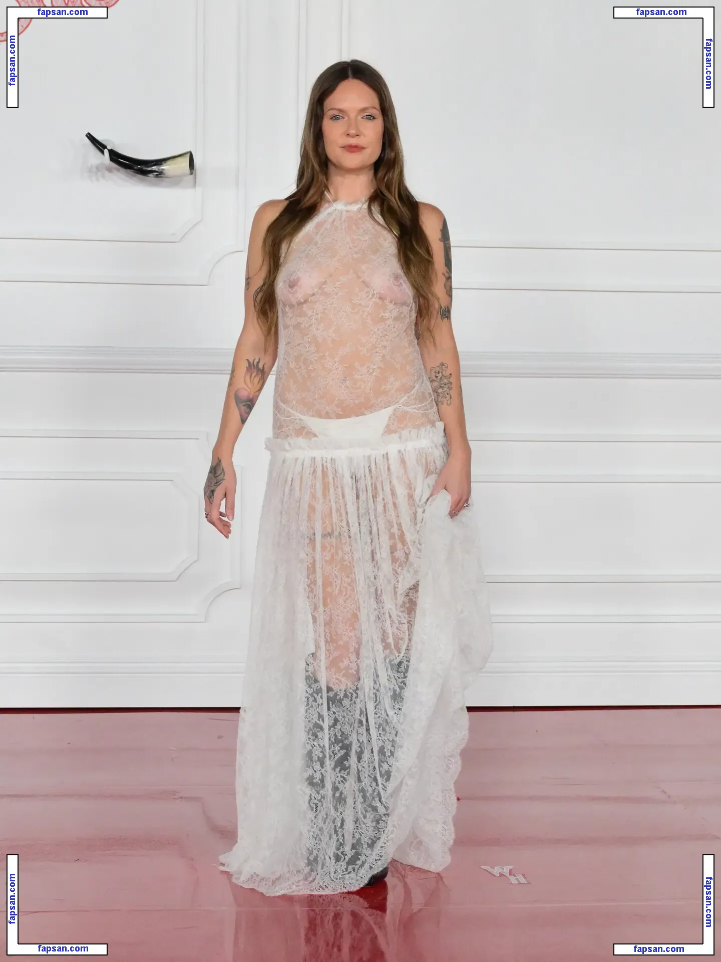 Tove Lo nude photo #1137 from OnlyFans