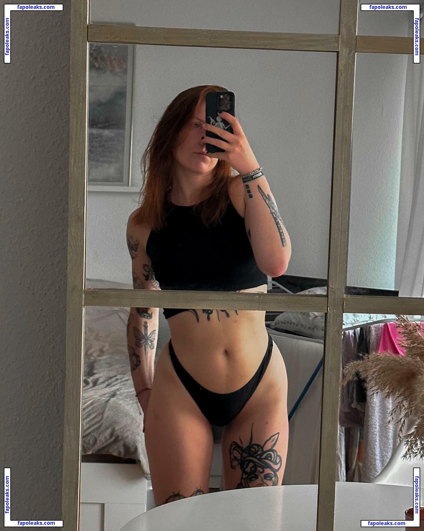 Towfacedkimmy / Https: / twofacedkimmy nude photo #0003 from OnlyFans