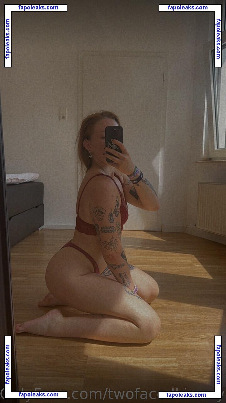 Towfacedkimmy / Https: / twofacedkimmy nude photo #0038 from OnlyFans