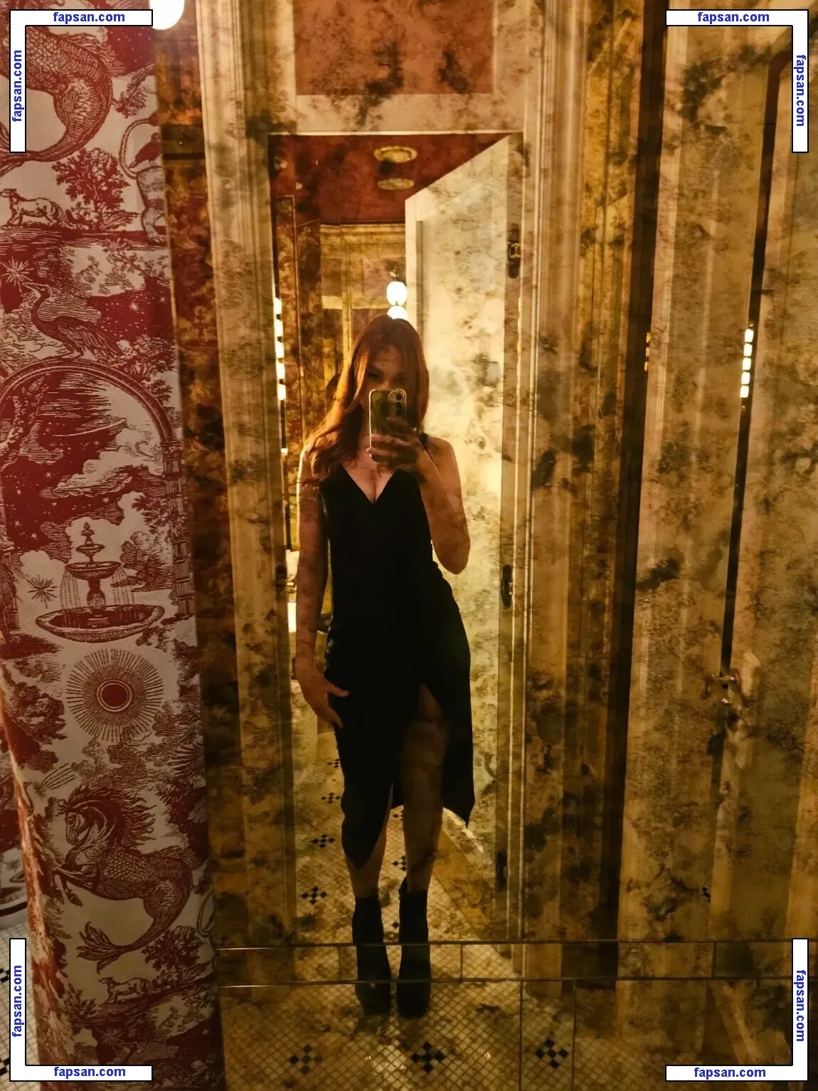 ToxieFoxy nude photo #0020 from OnlyFans