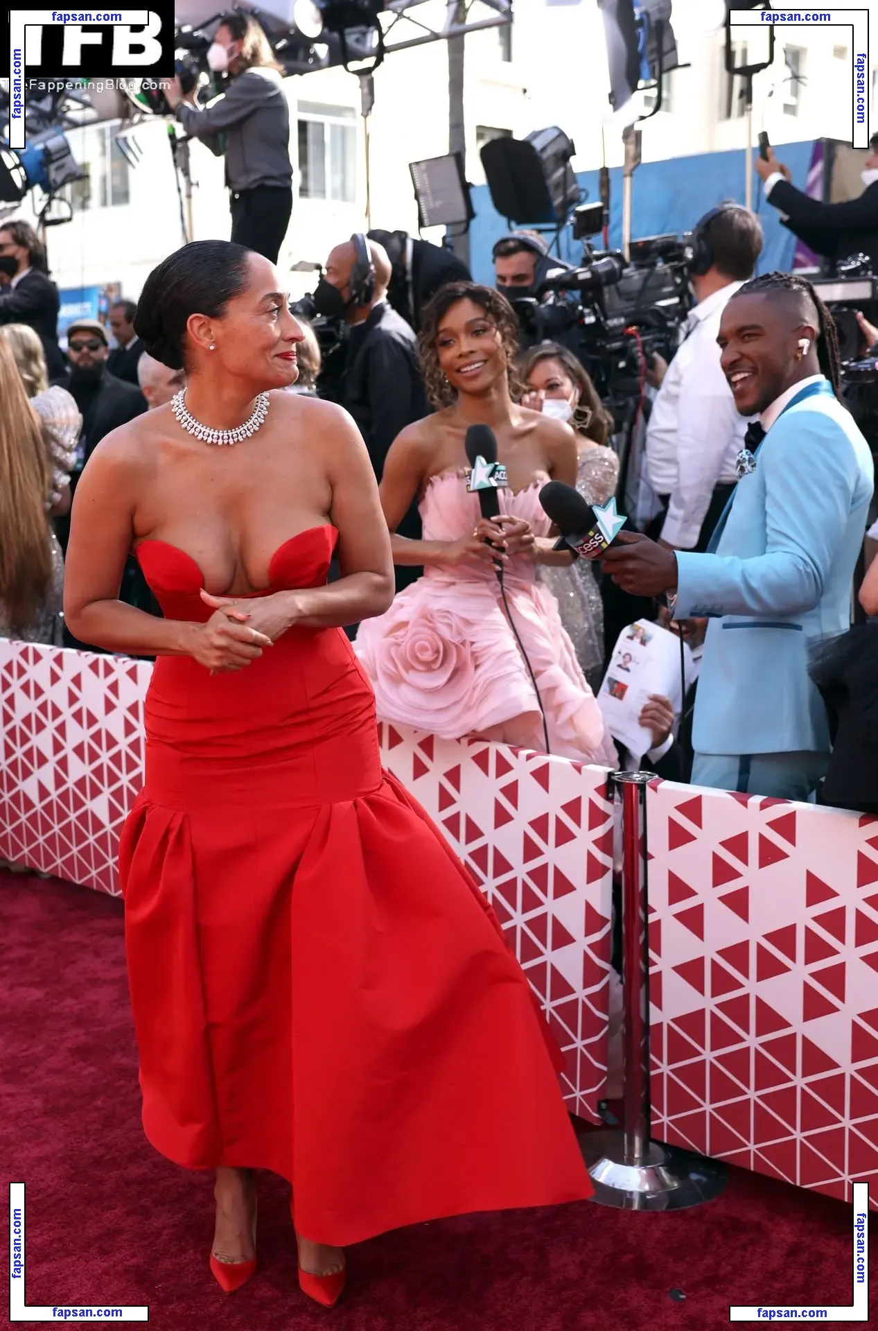 Tracee Ellis Ross nude photo #0027 from OnlyFans