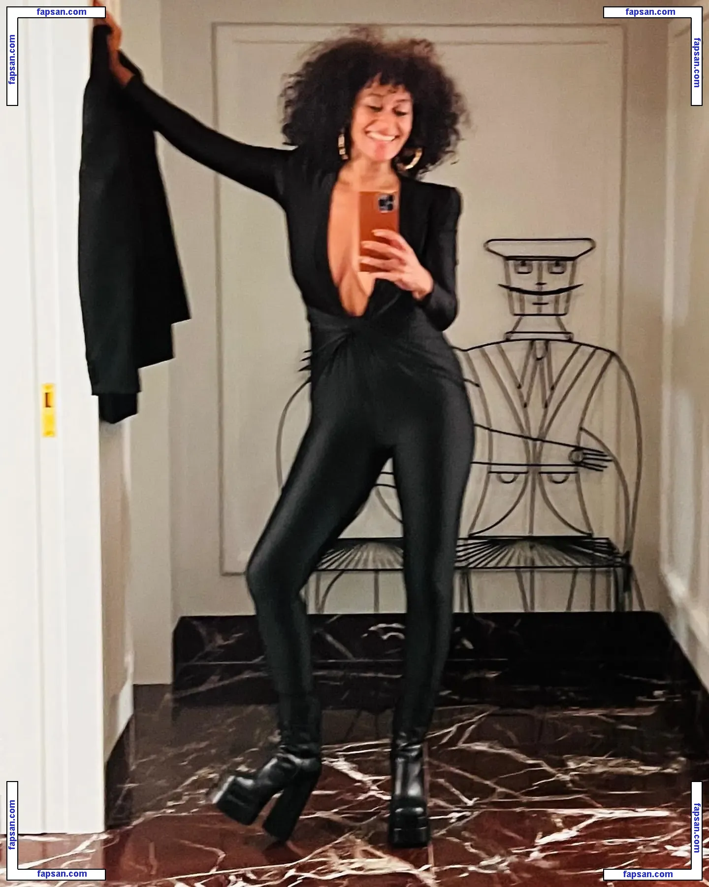 Tracee Ellis Ross nude photo #0103 from OnlyFans