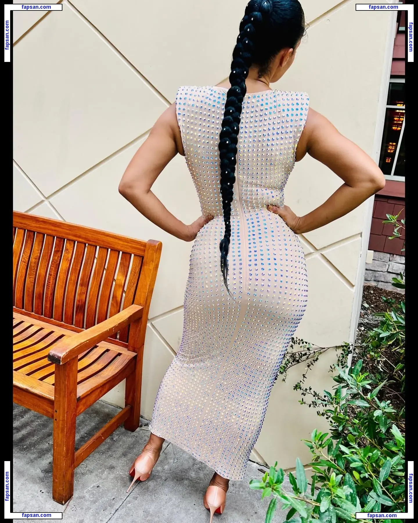 Tracee Ellis Ross nude photo #0104 from OnlyFans