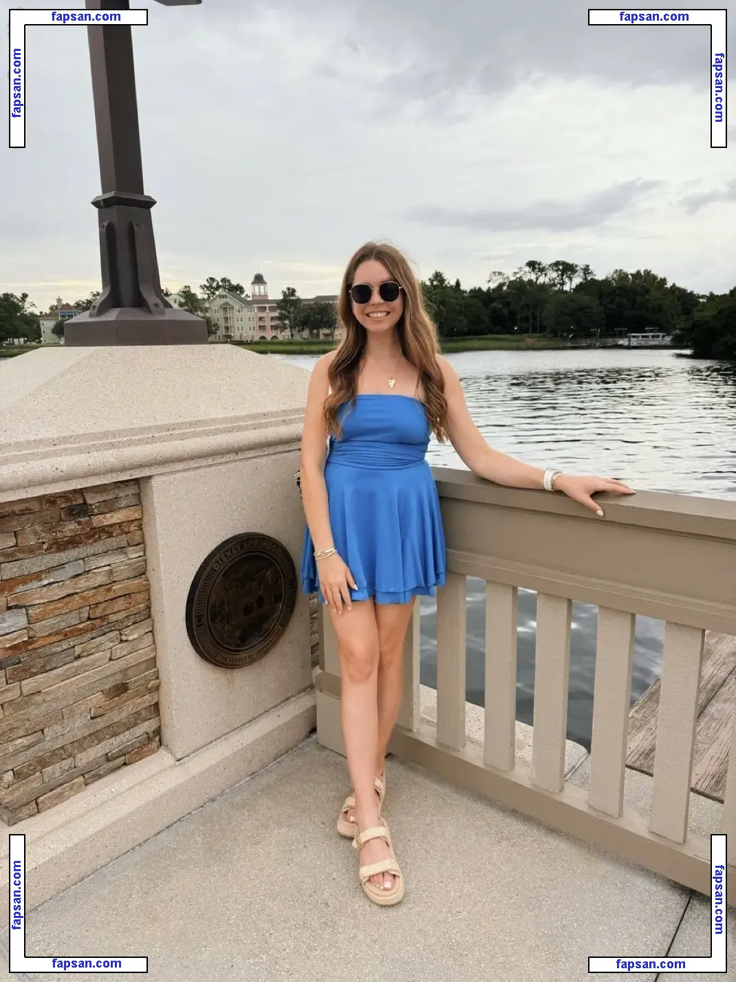 Traderjoeslut nude photo #0005 from OnlyFans