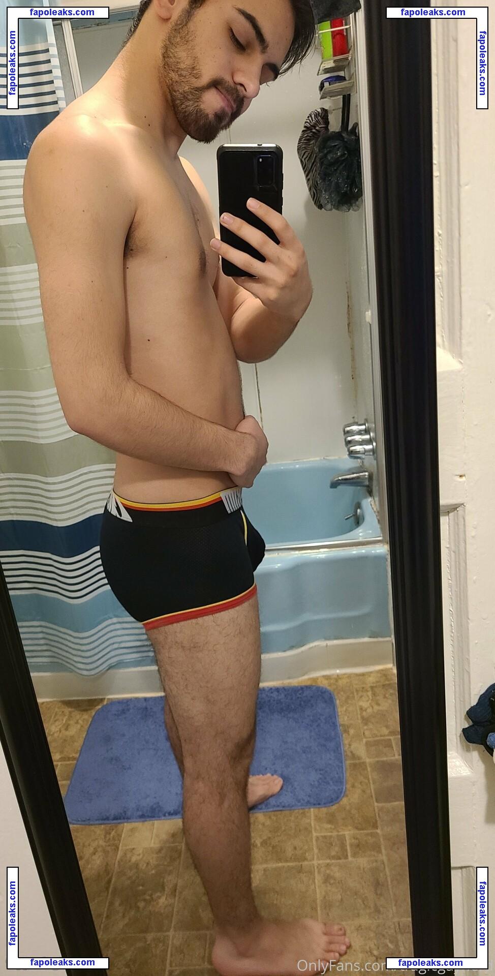 tragicgaynerd nude photo #0023 from OnlyFans