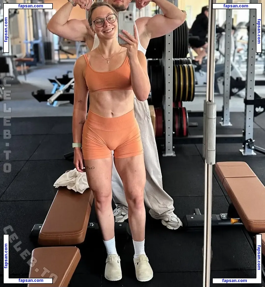 trainingfabi nude photo #0068 from OnlyFans