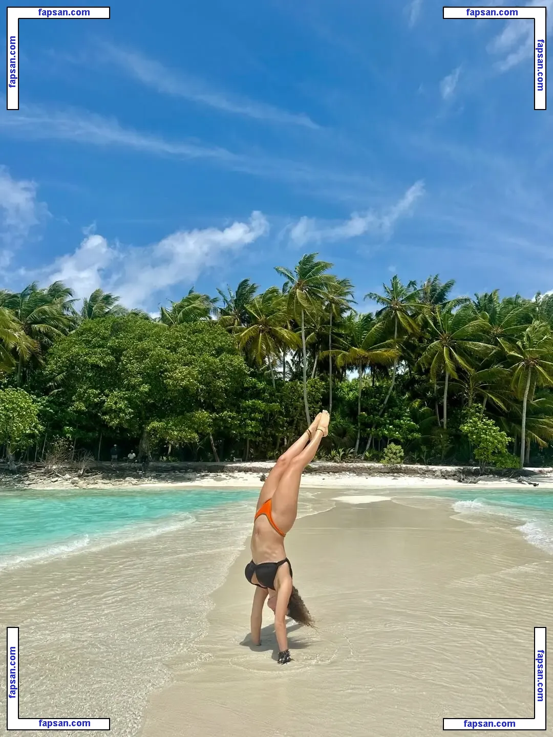 Travelingwithtals nude photo #0011 from OnlyFans