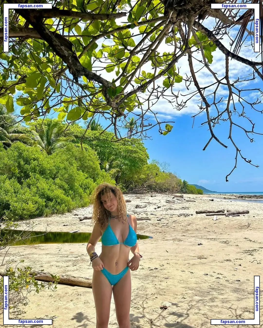 Travelingwithtals голая фото #0023 с Онлифанс