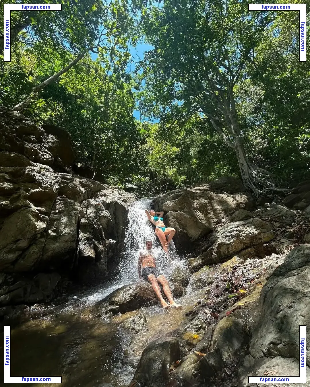 Travelingwithtals голая фото #0025 с Онлифанс