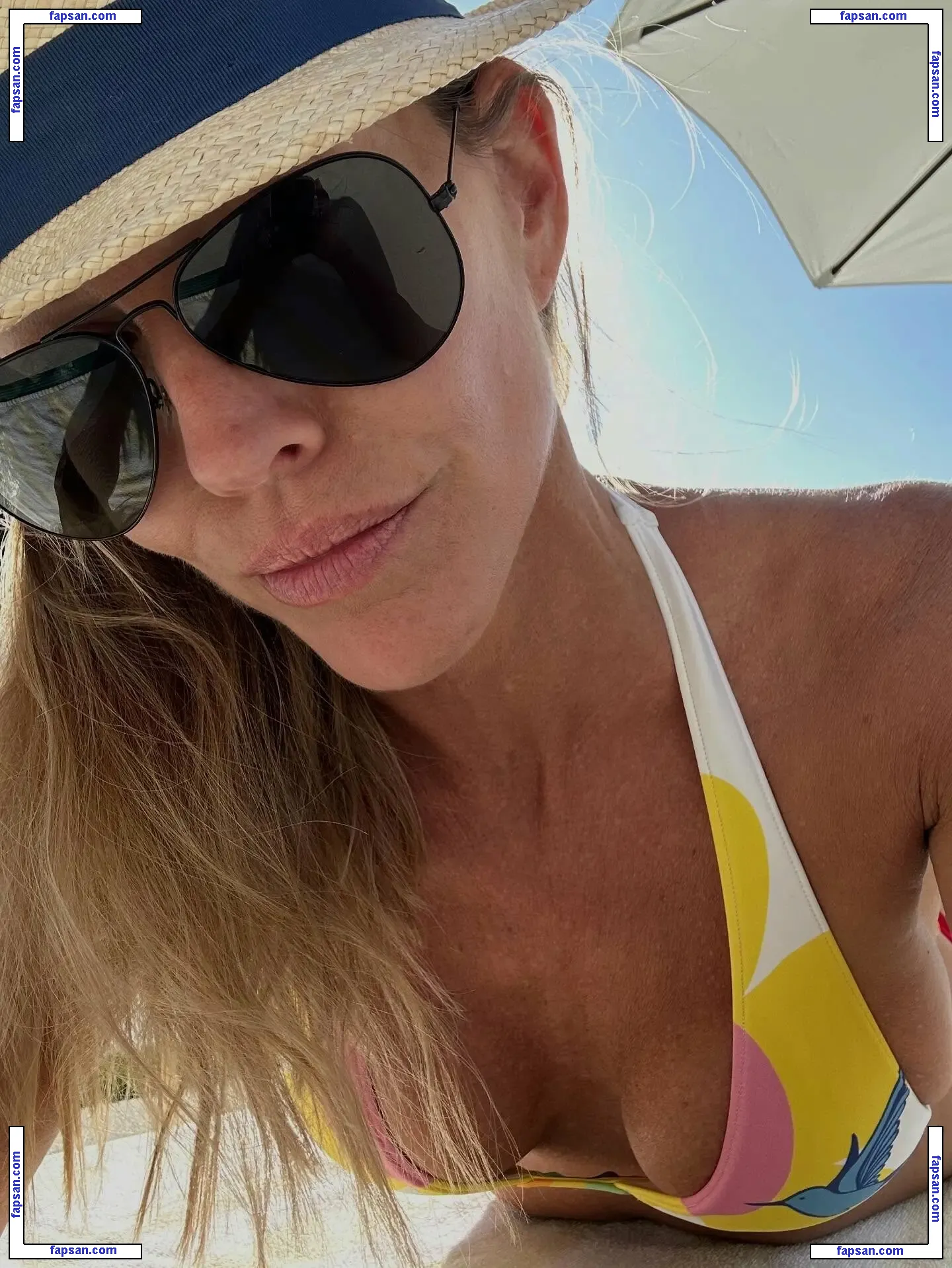 Tricia Helfer голая фото #0392 с Онлифанс