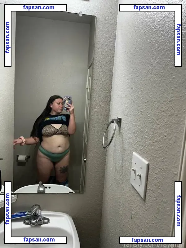 Tricia McMillan голая фото #0017 с Онлифанс