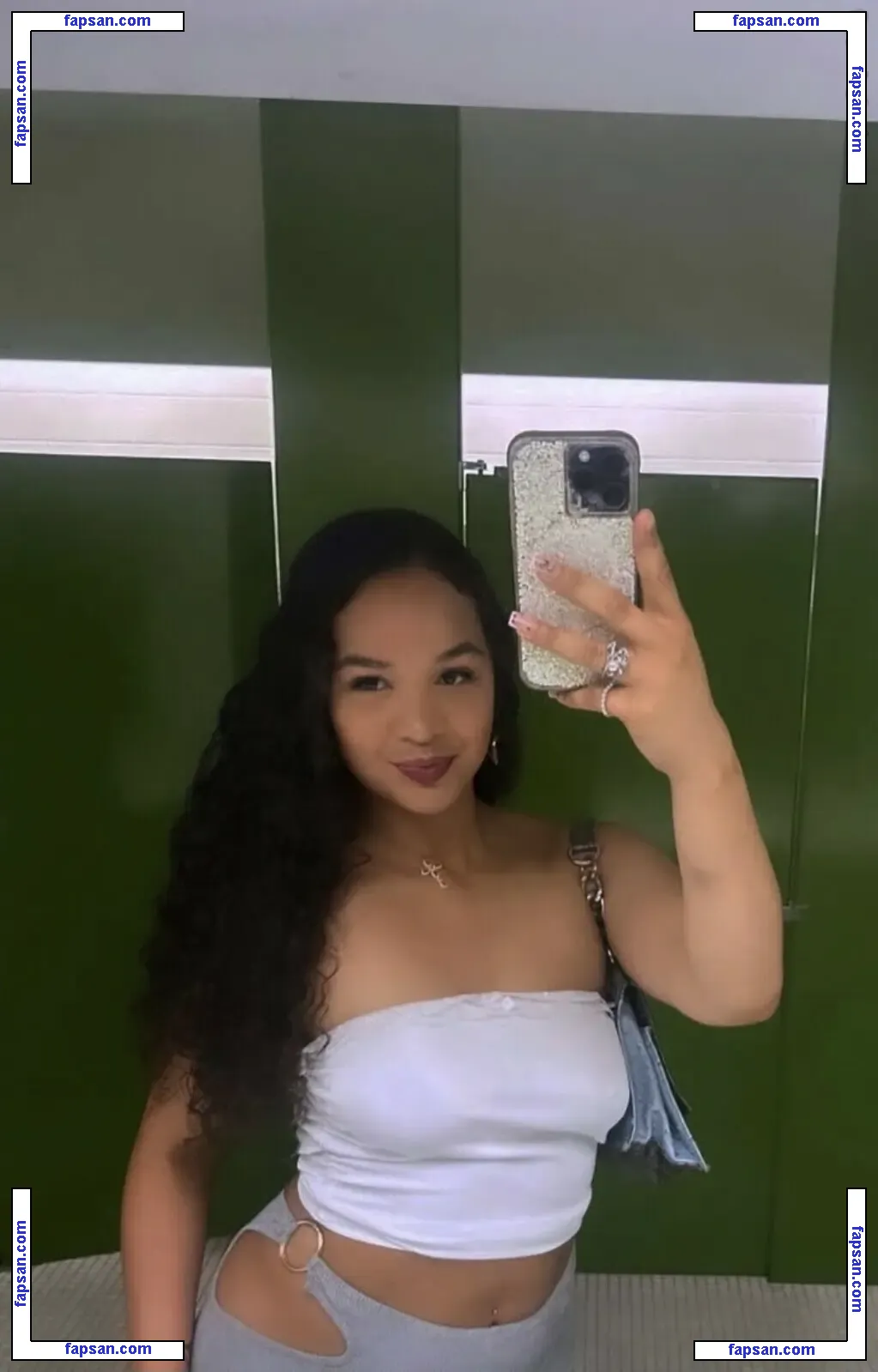 Triciagranttt голая фото #0005 с Онлифанс