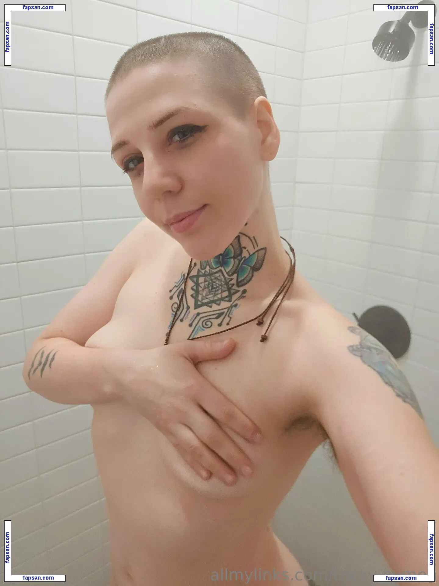 trickynymph голая фото #0013 с Онлифанс