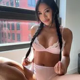 trinatang nude #0004