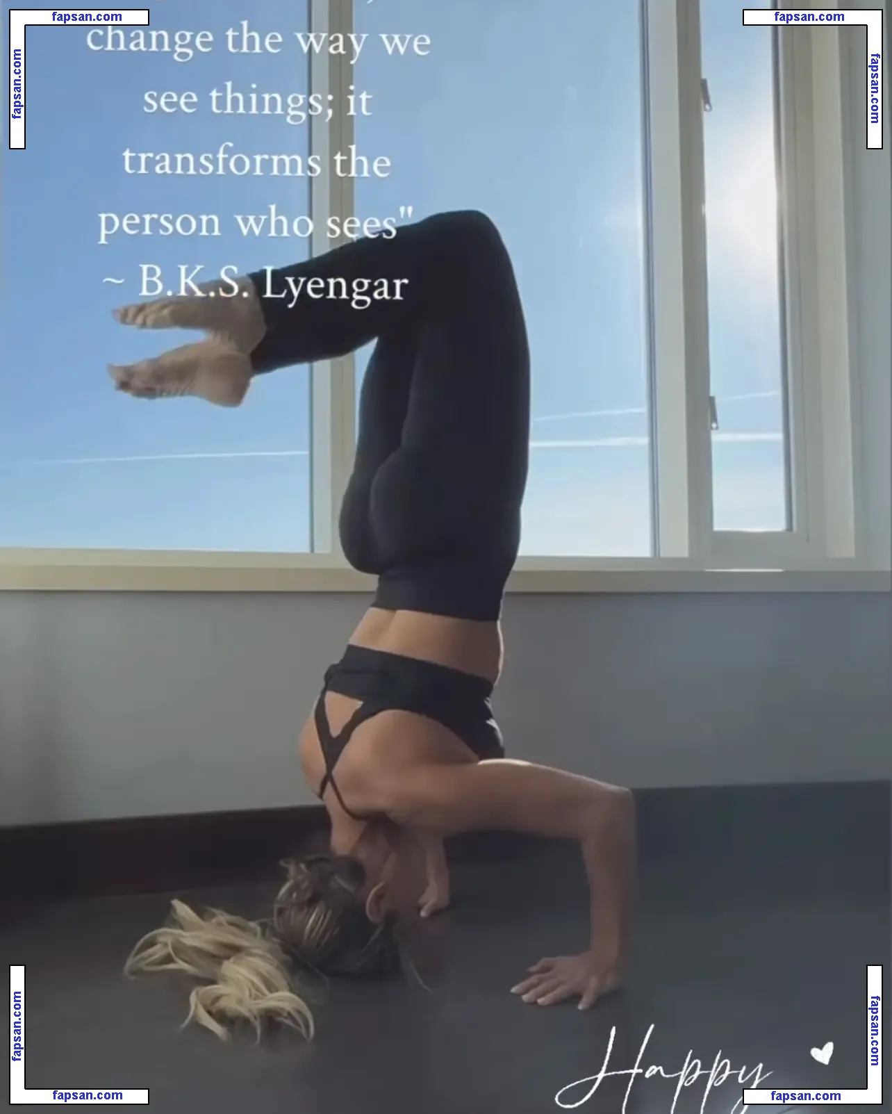 Trish Stratus голая фото #1290 с Онлифанс