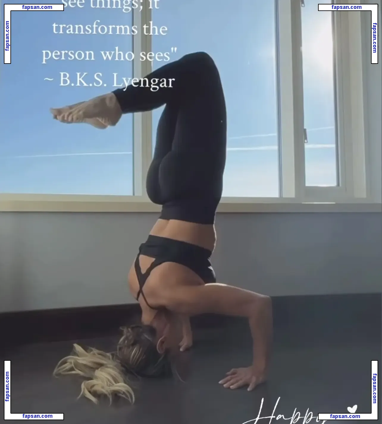 Trish Stratus голая фото #1291 с Онлифанс