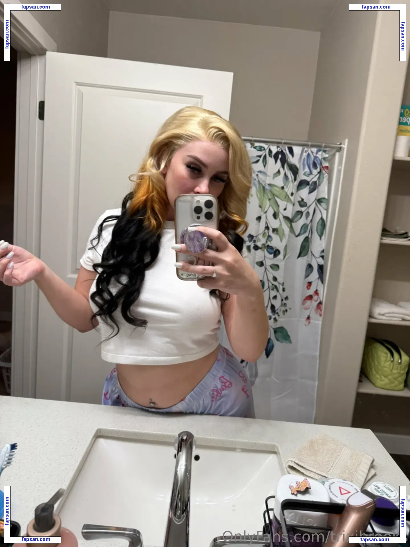 trixibrooks nude photo #0020 from OnlyFans