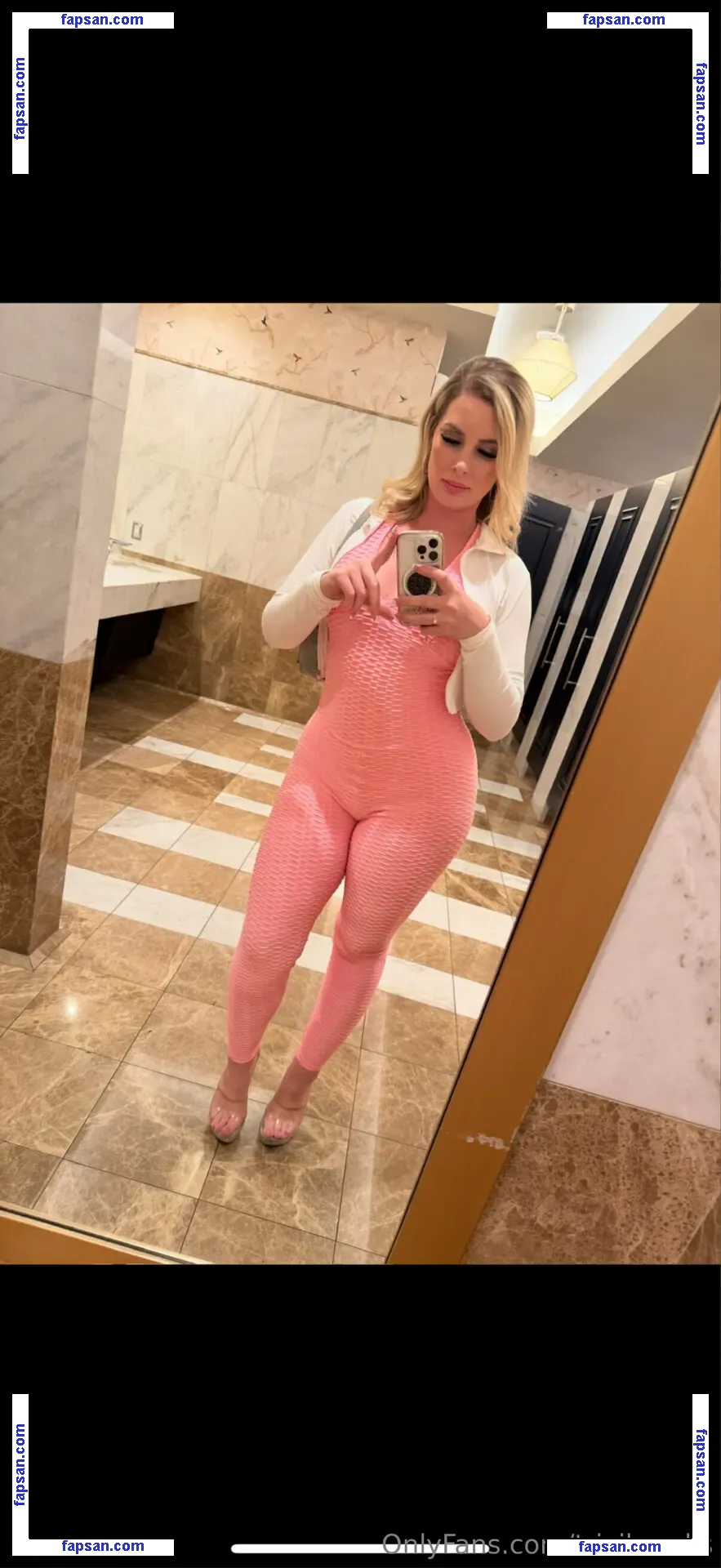 trixibrooks nude photo #0026 from OnlyFans