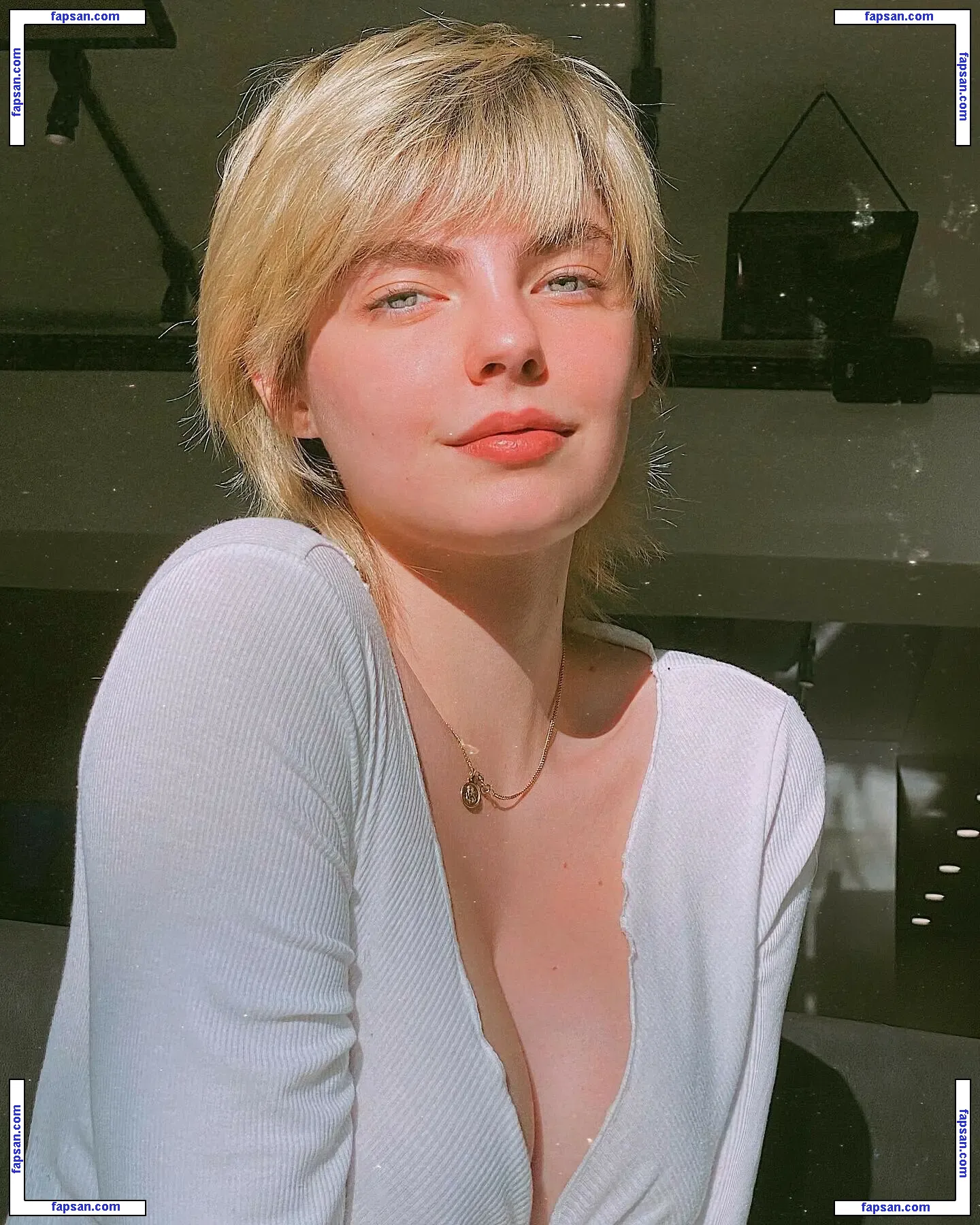 Triz Pariz nude photo #0081 from OnlyFans