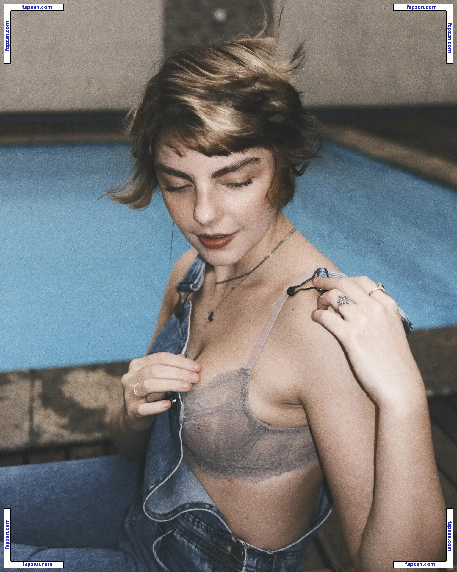 Triz Pariz nude photo #0114 from OnlyFans