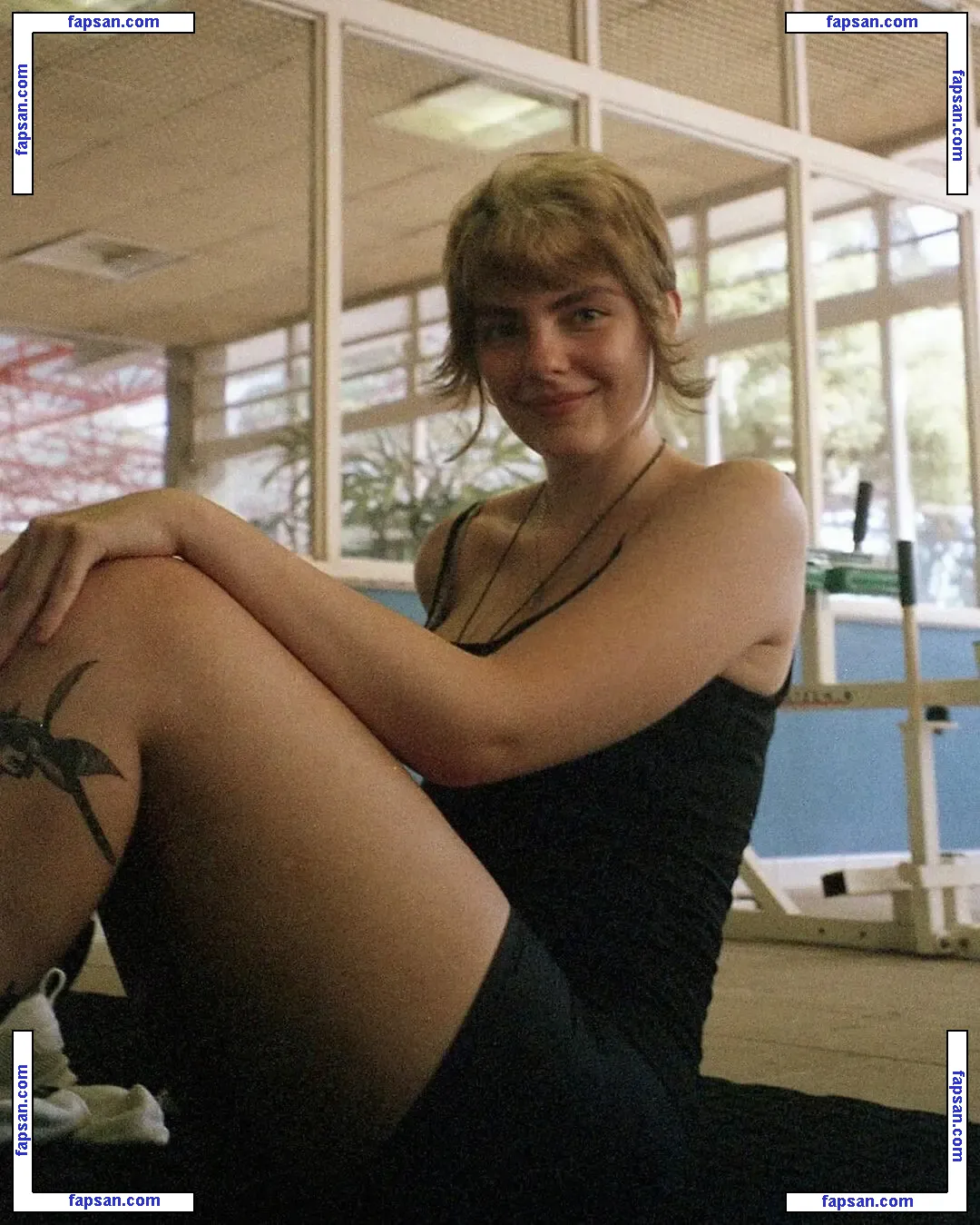 Triz Pariz nude photo #0129 from OnlyFans